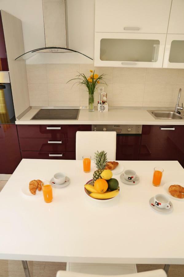 Apartments St.Anthony กอร์จูลา ภายนอก รูปภาพ