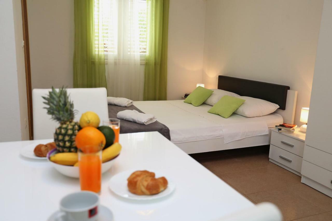 Apartments St.Anthony กอร์จูลา ภายนอก รูปภาพ